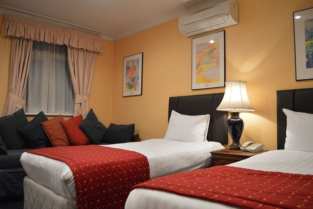Holiday Villa Hotel London