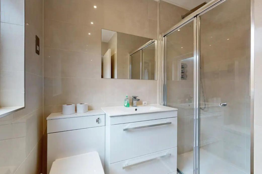 Apartment Amazing 2bed Flat 10min To Wimbledon Tennis Courts London