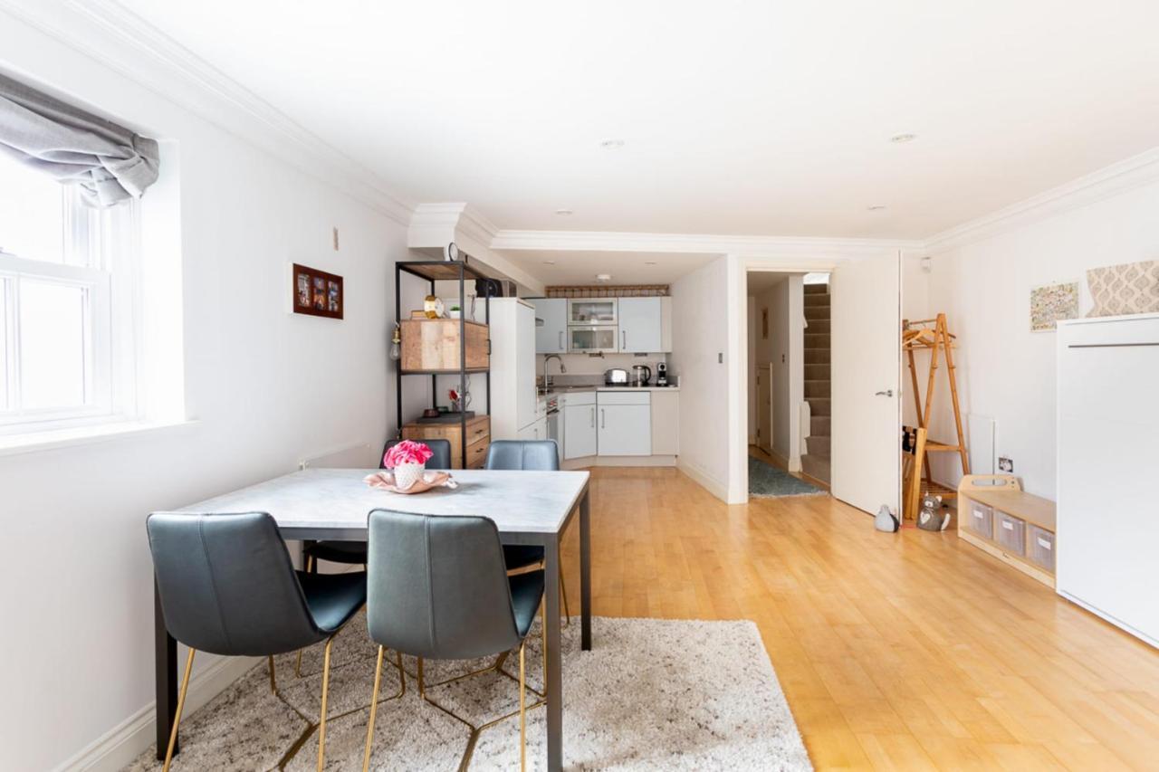 Duke Of Clarence Duplex Apartment *
