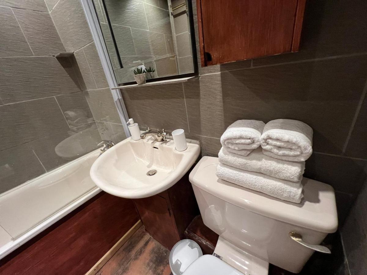 Camden Town One Bedroom Flat * London