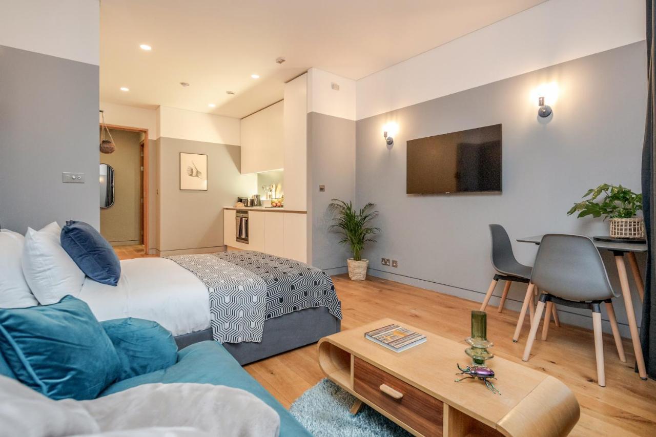 Kula - Holborn Apartment *