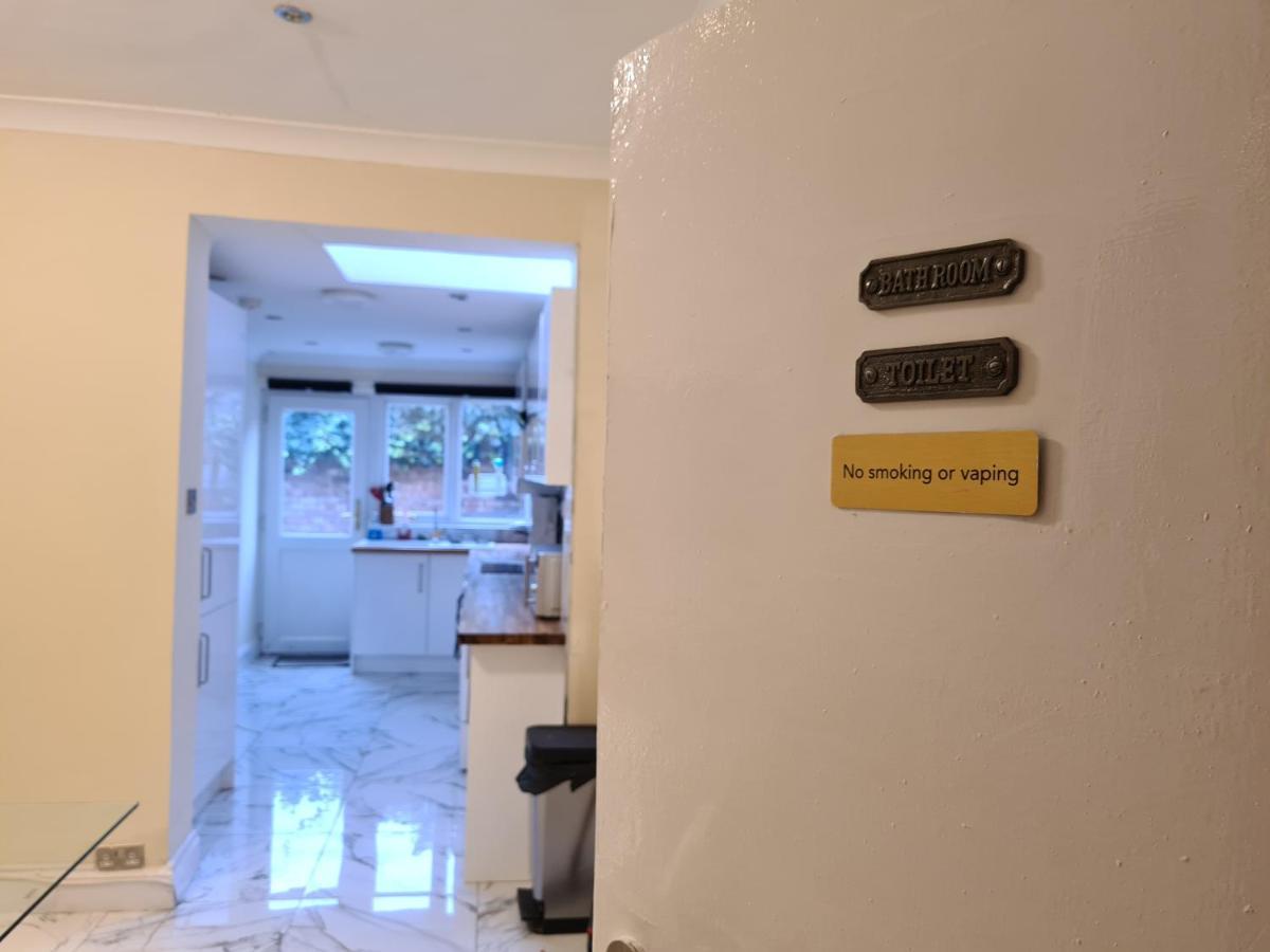 Umbrella Excel Homestay *