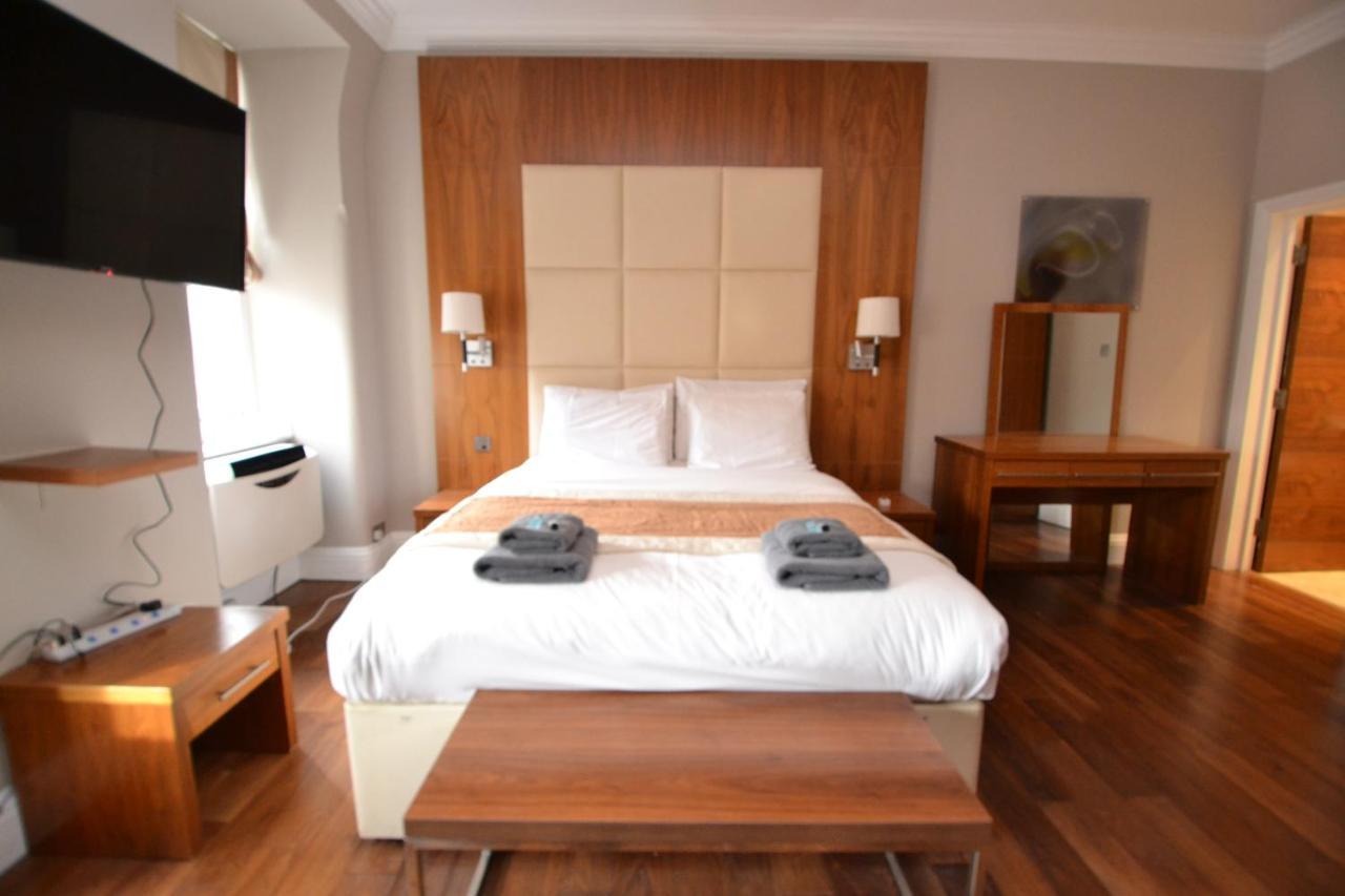 Apartment Sloane Square London