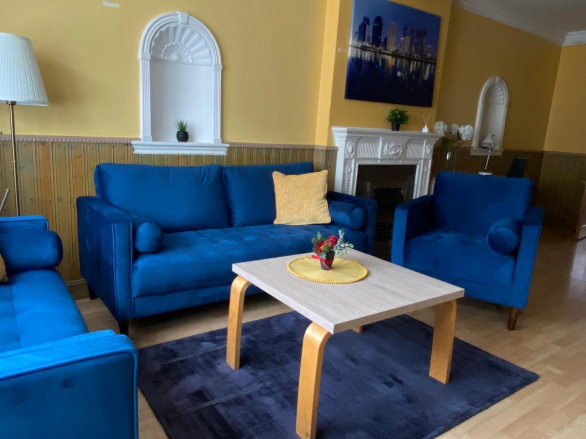 Excel 5min Custom House Station Parking Wifi Sleeps 6 Apartment