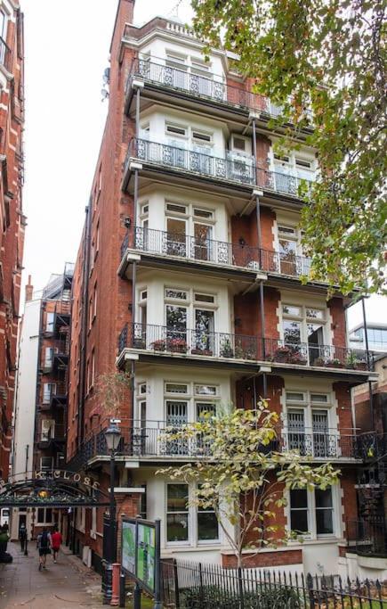 Apartment Knightsbridge Luxury 4 Bedroom En *