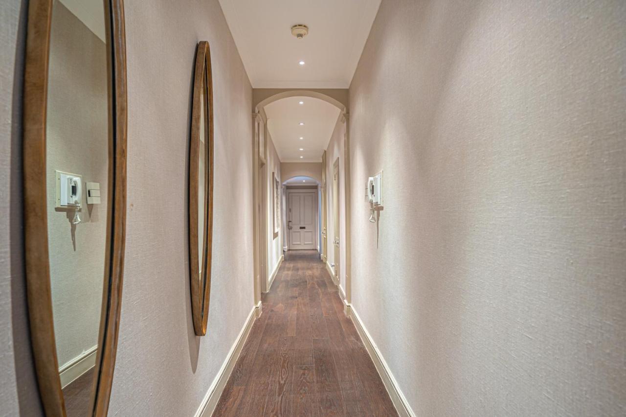 Apartment Knightsbridge Luxury 4 Bedroom En London