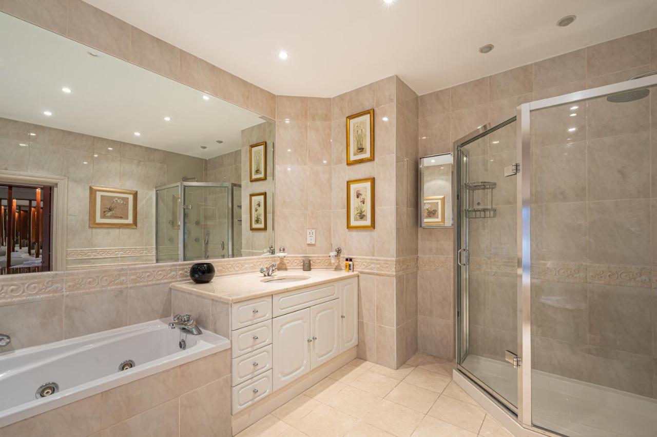 Knightsbridge Luxury 4 Bedroom En * London