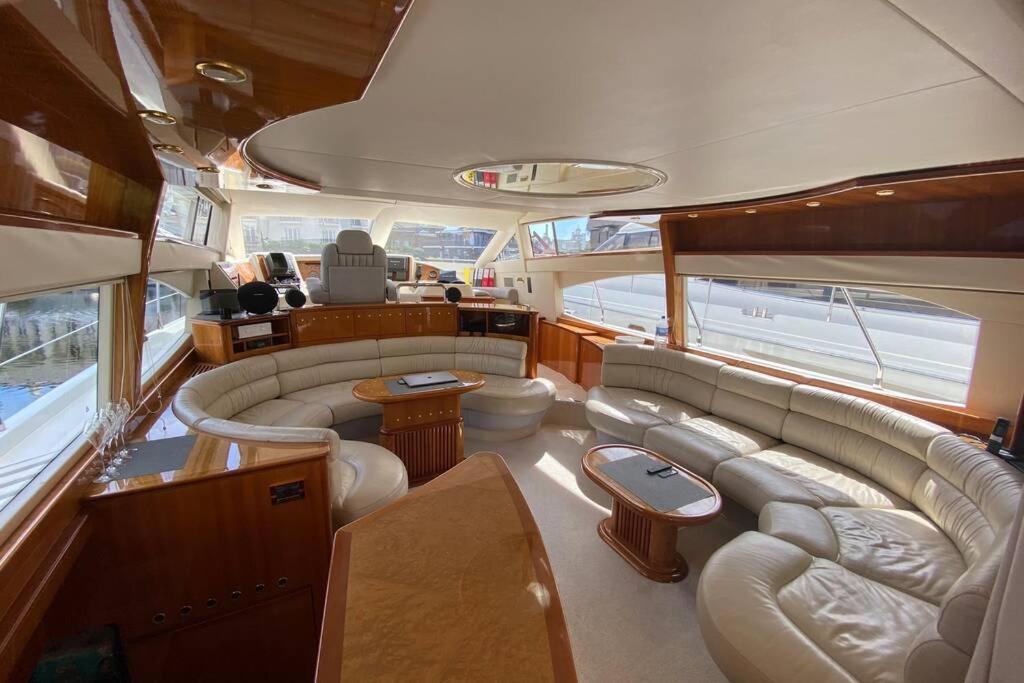 Italian Superyacht Bianca Lucida Apartamento Londres