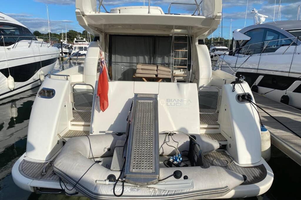 Apartamento Italian Superyacht Bianca Lucida Londres