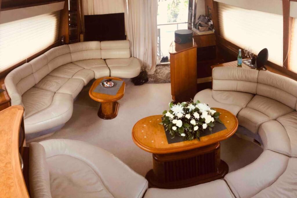 Apartamento Italian Superyacht Bianca Lucida