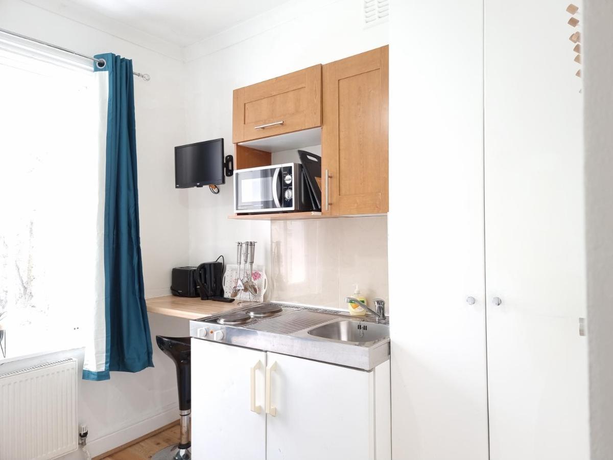 Apartment F18-awesome For 1 Near Paddington-d13 *