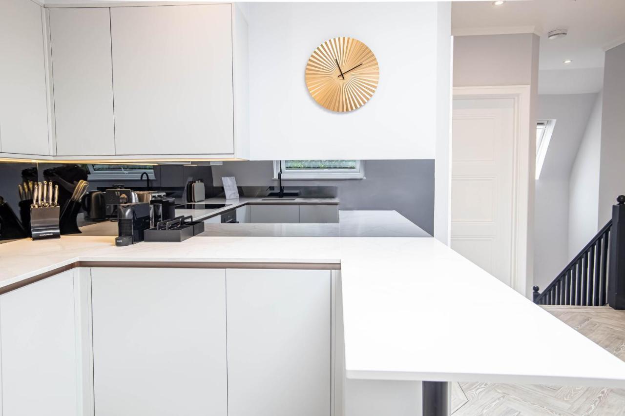 Modern & Chic One Bedroom In Fitzrovia By Sojo