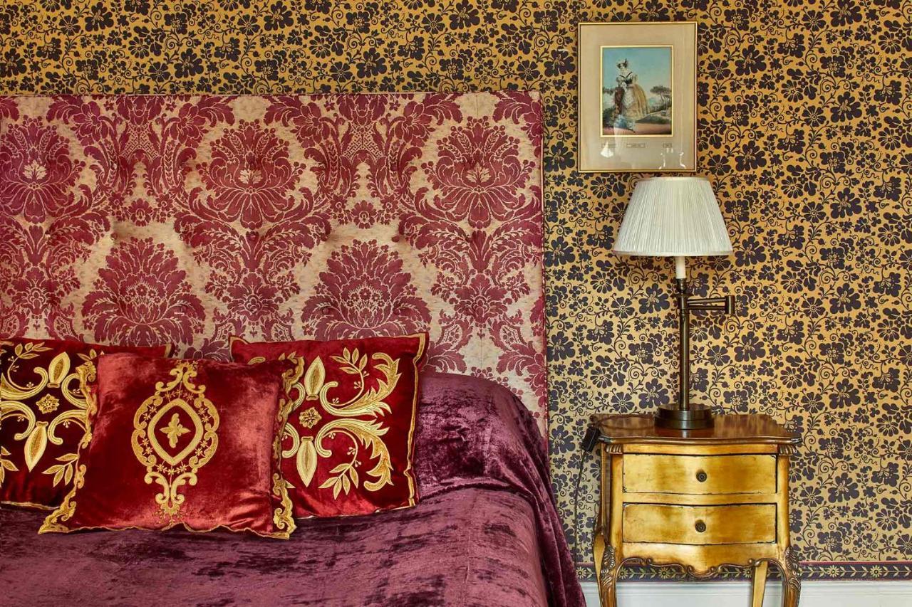 House - Private Member's Club 5*