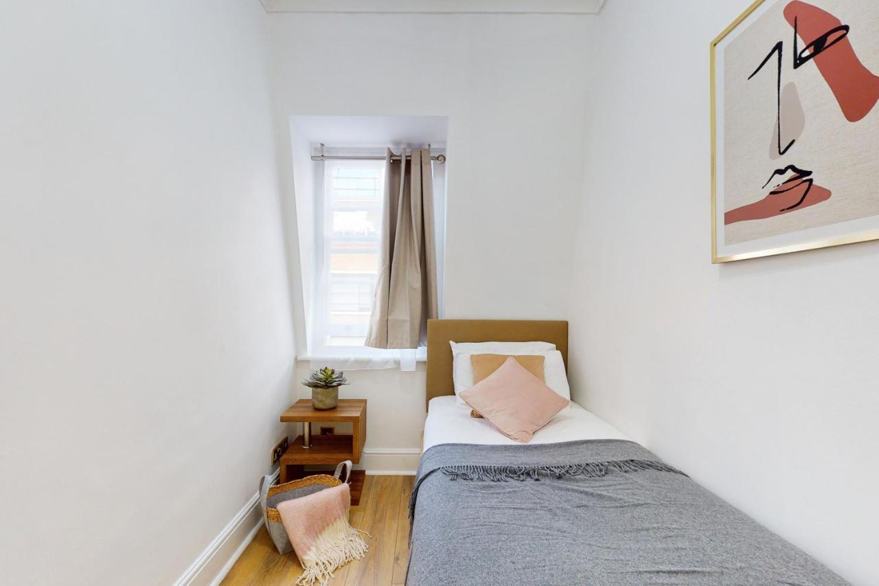 Apartment Park Lane - Clarges Street London
