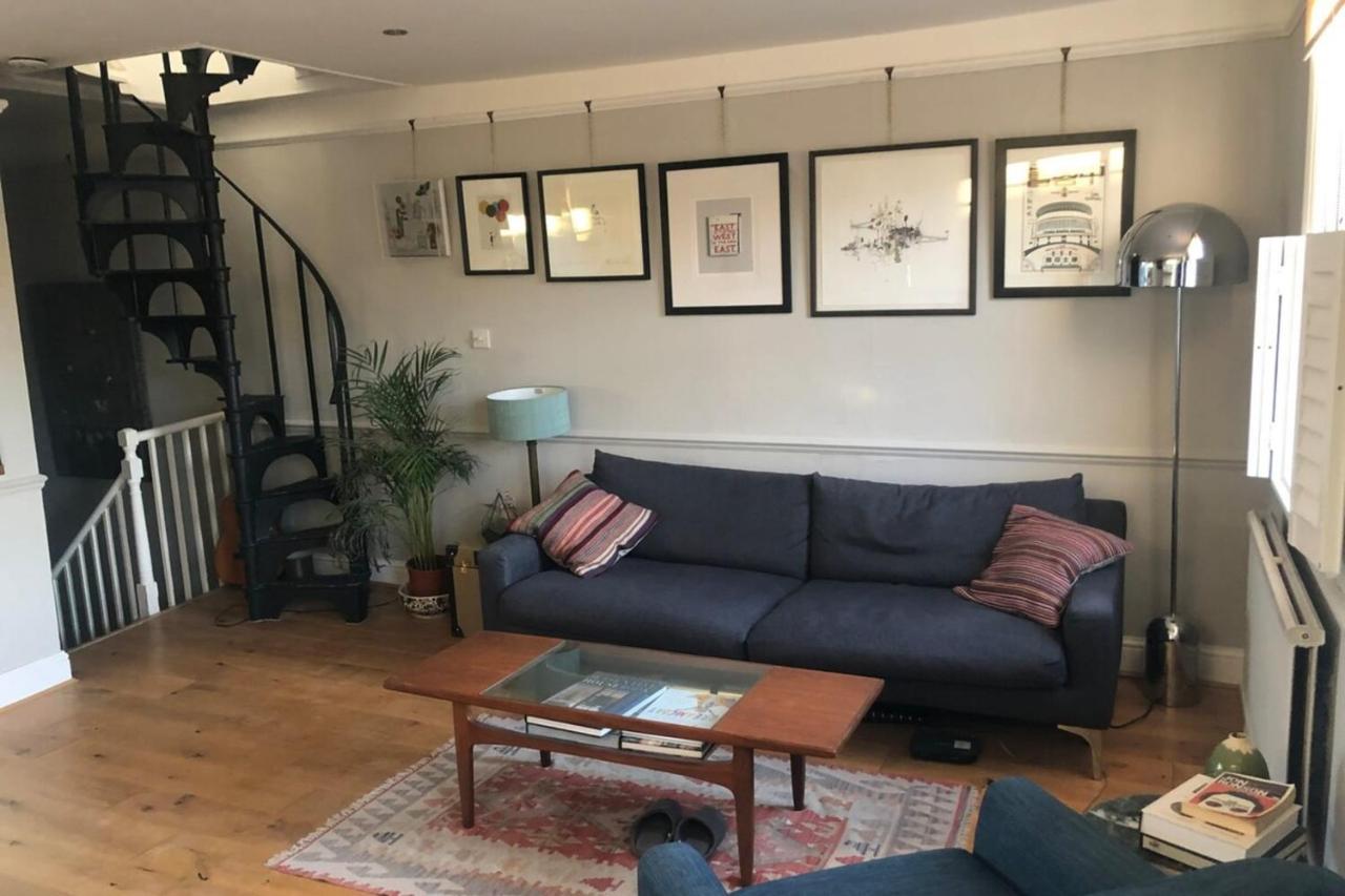 Stylish And Spacious With Terrace * London