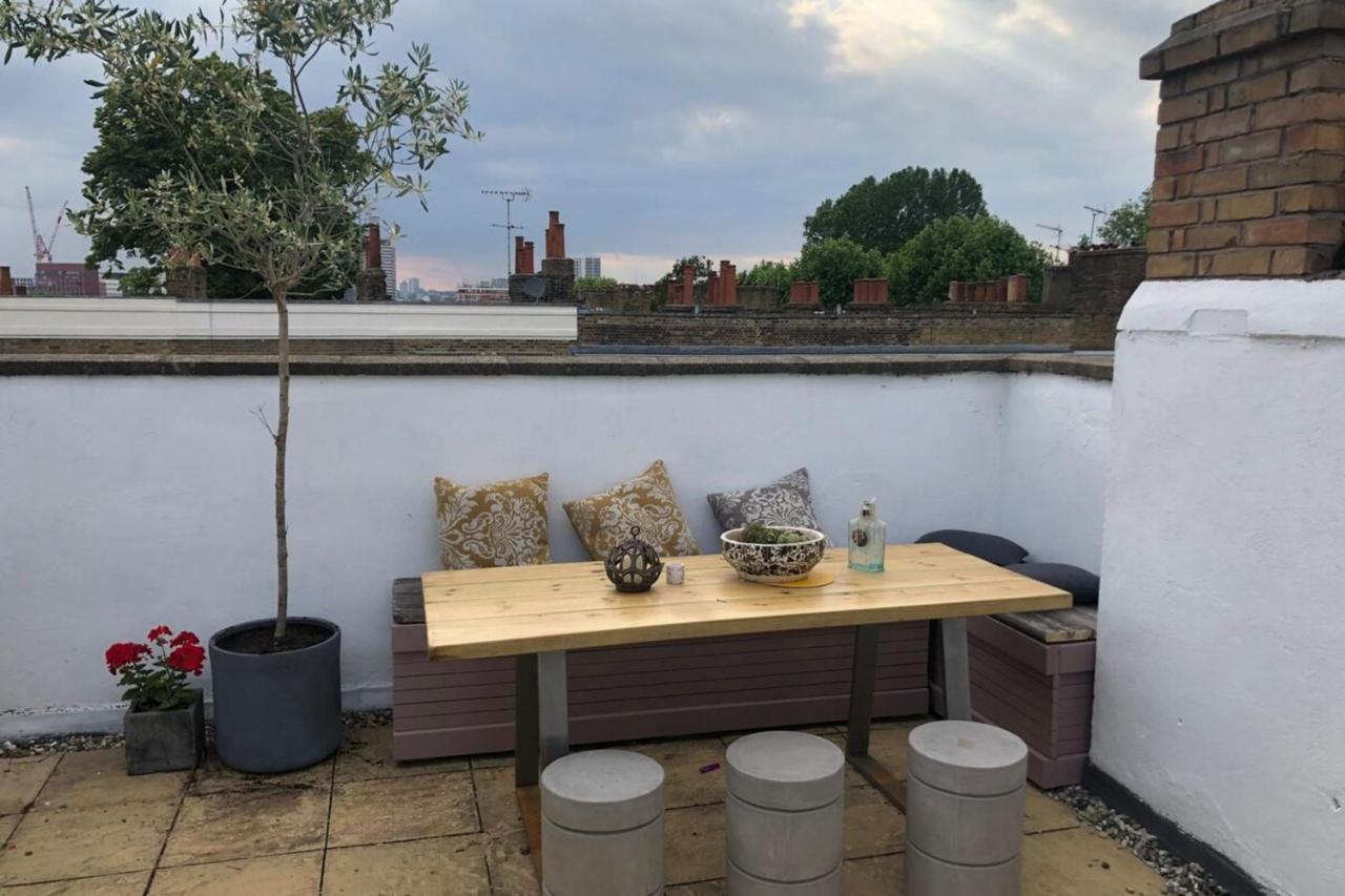 Stylish And Spacious With Terrace * London