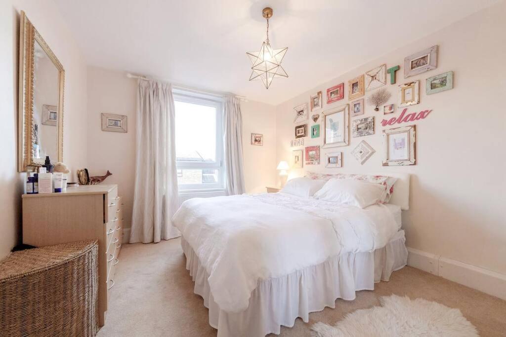 Apartamento Spacious Two Double Bedroom Flat Londres