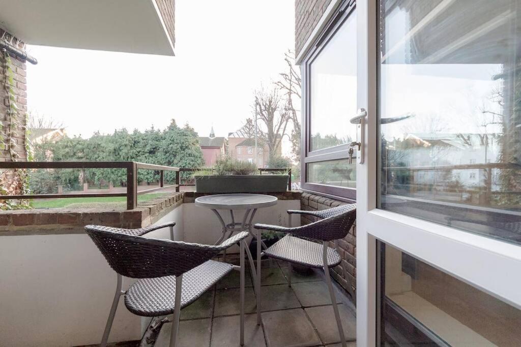 Apartamento Spacious Two Double Bedroom Flat