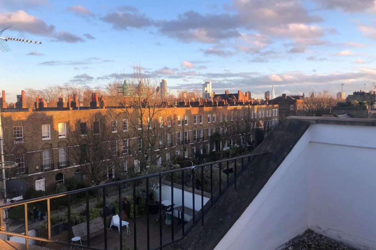 Stylish And Spacious With Terrace * London