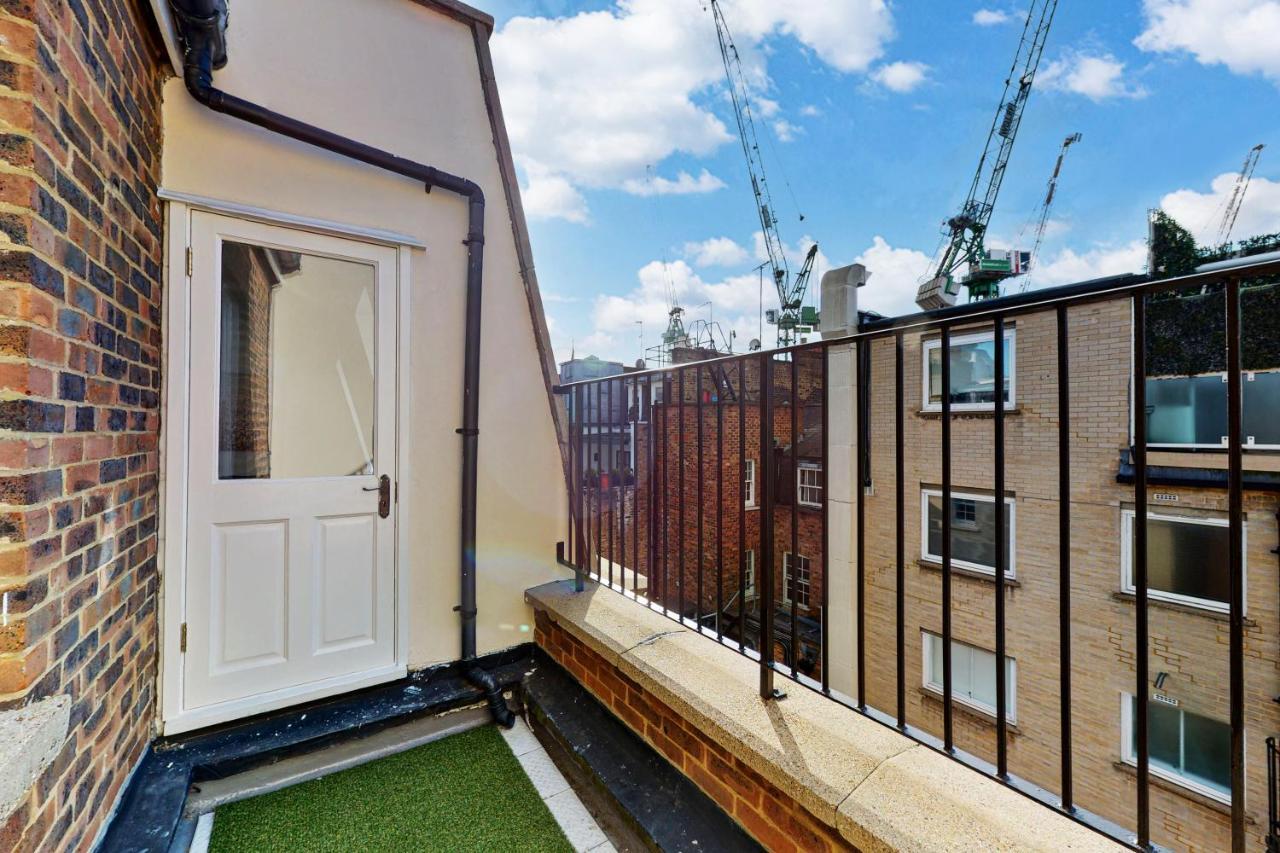 Park Lane - Clarges Street Apartment London