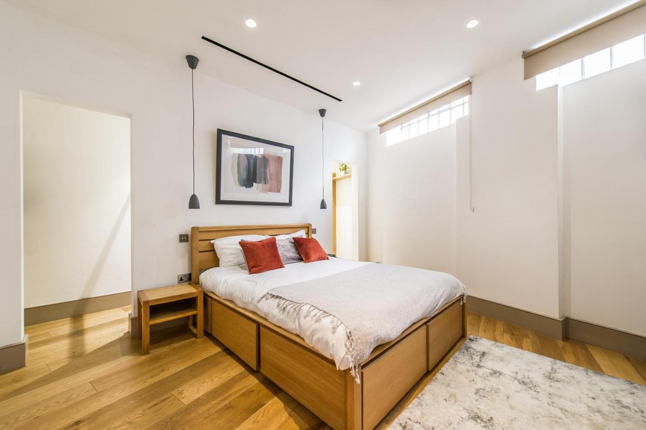 The Hay Stables - Stones Throw To Oxford Street Apartment