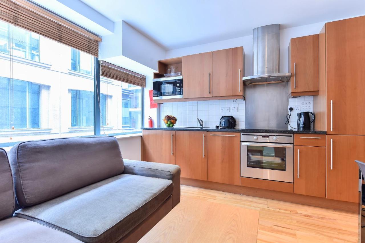 Apartment Saint Paul's