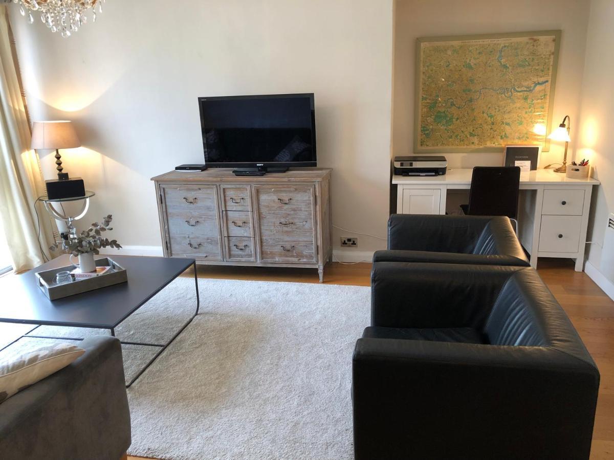 Notting Hill Apartment *