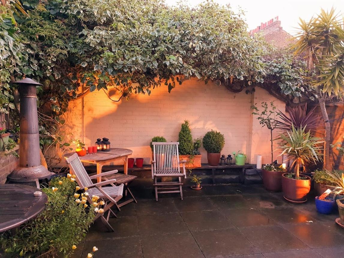 Double With Bathroom In - Vauxhall Homestay London