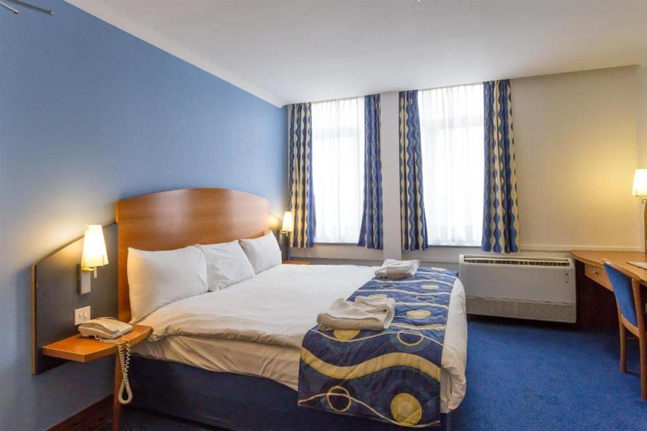 - Wembley International Londres