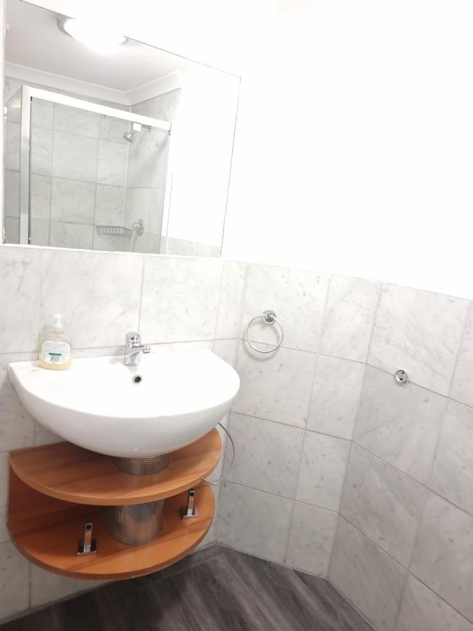 Apartamento F23-spacious Studio Fits 4 Near Paddington *