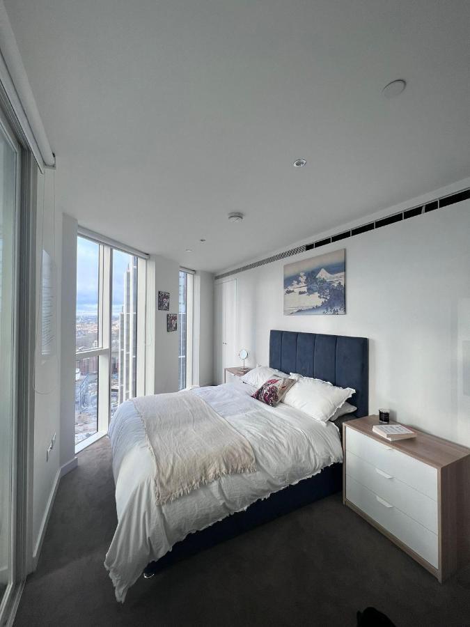 Luxury 2 Bed Flat Close To Victoria Station * Londres