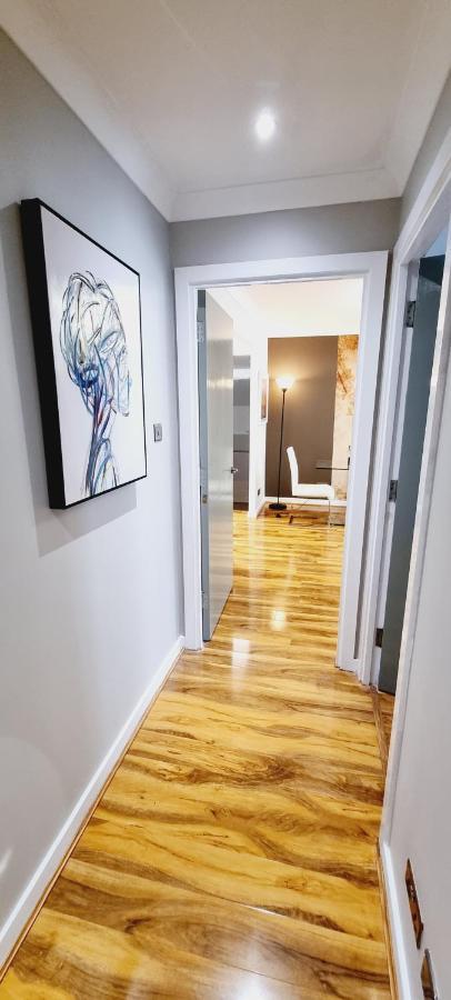 Double King Suite, Canary Wharf Waterfront Apartment