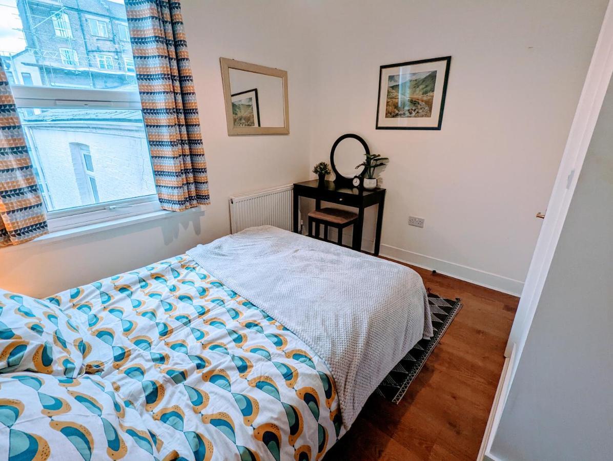 Tophome Stoke Newington *