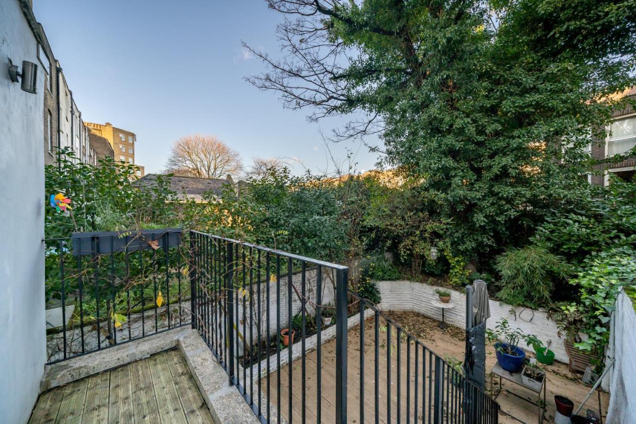 Apartment Sleek Flat With Communal Courtyard London