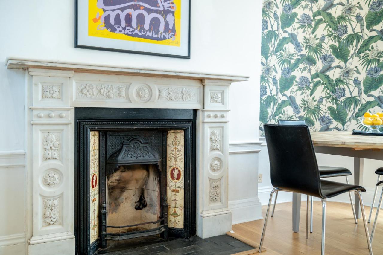 Sleek Flat With Communal Courtyard * London
