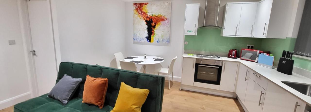 Garland Stylish 1 In Greater Apartamento Londres