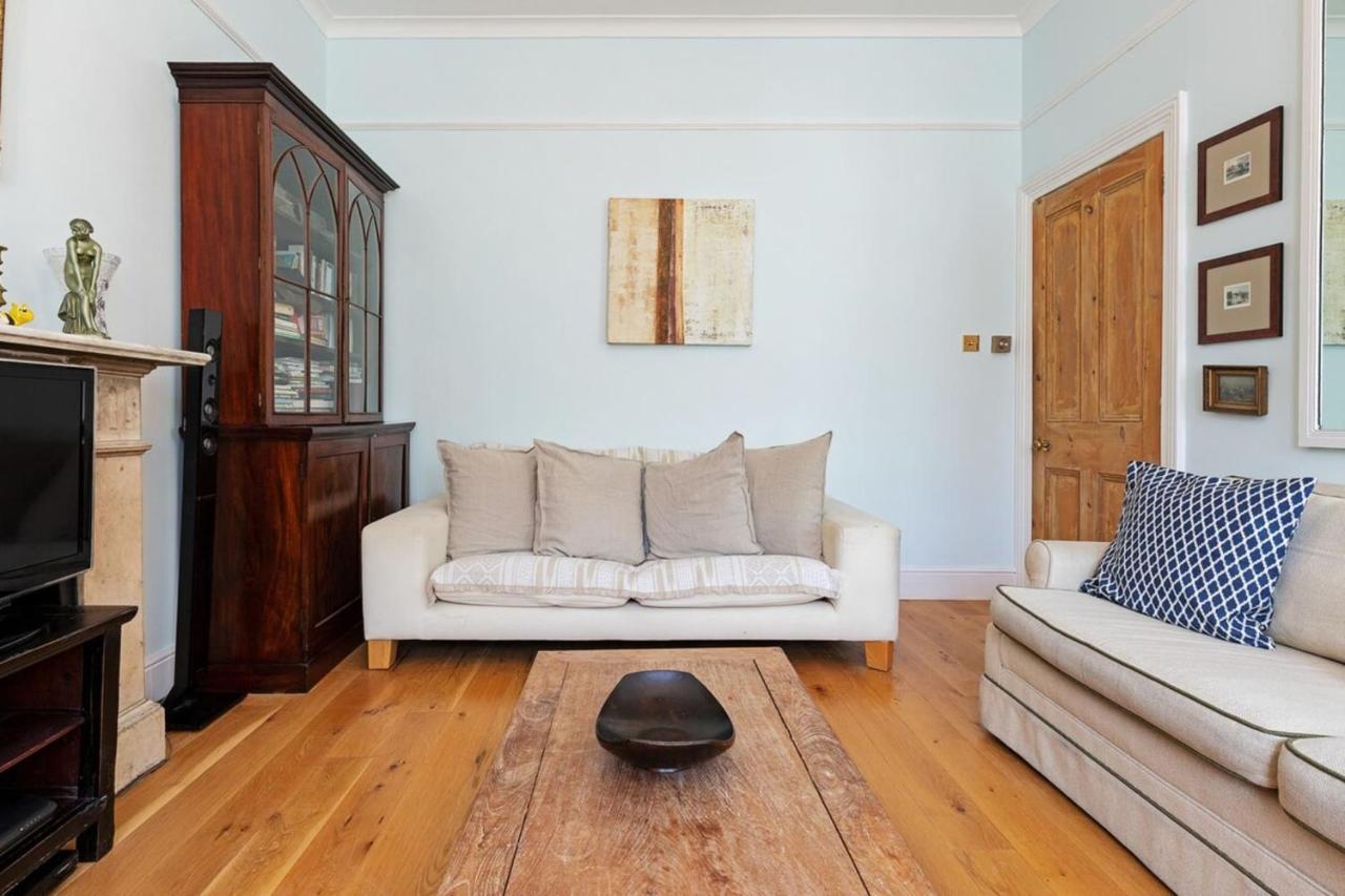 Gorgeous 1 Bedroom In Earl's Court With Vintage Furniture Apartment