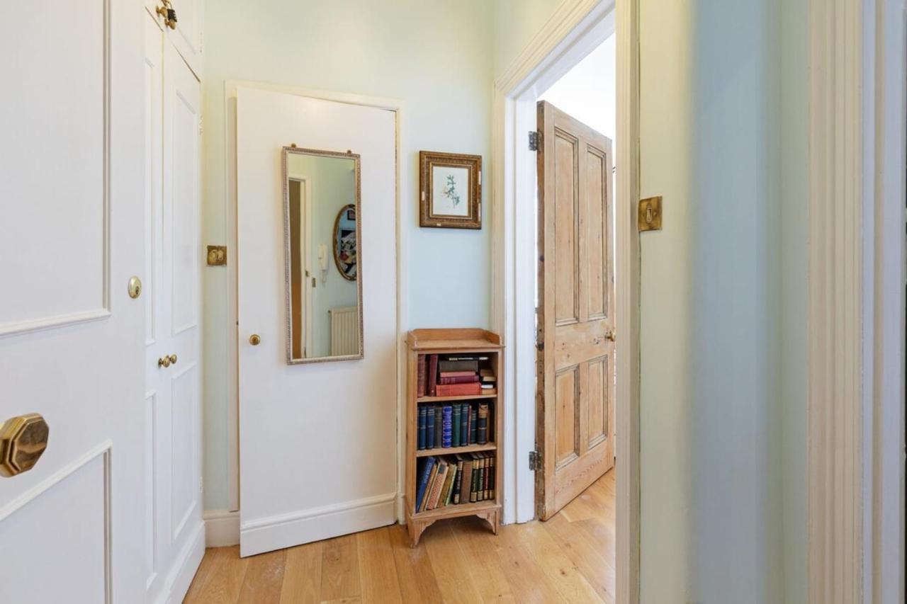 Gorgeous 1 Bedroom In Earl's Court With Vintage Furniture * London