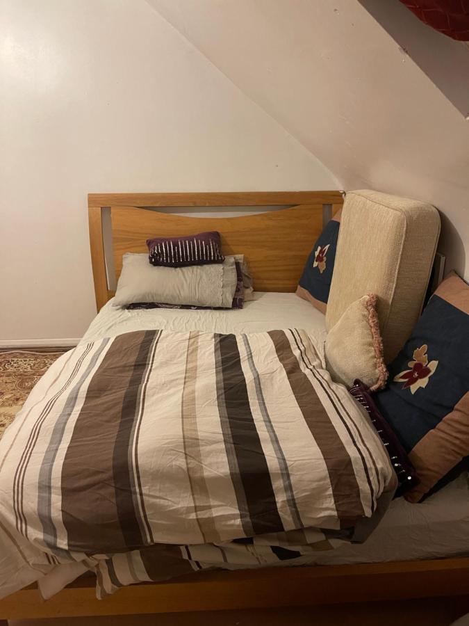 Double Room London Wembley For Rent * London