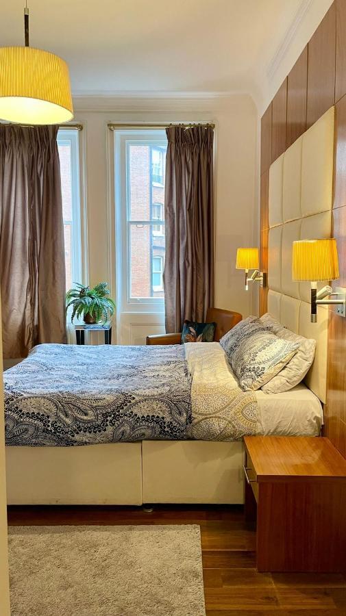 Sloane Square Apartment London