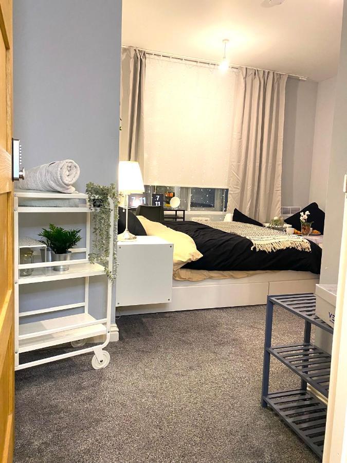 Cosy Flat In Bed & Breakfast *