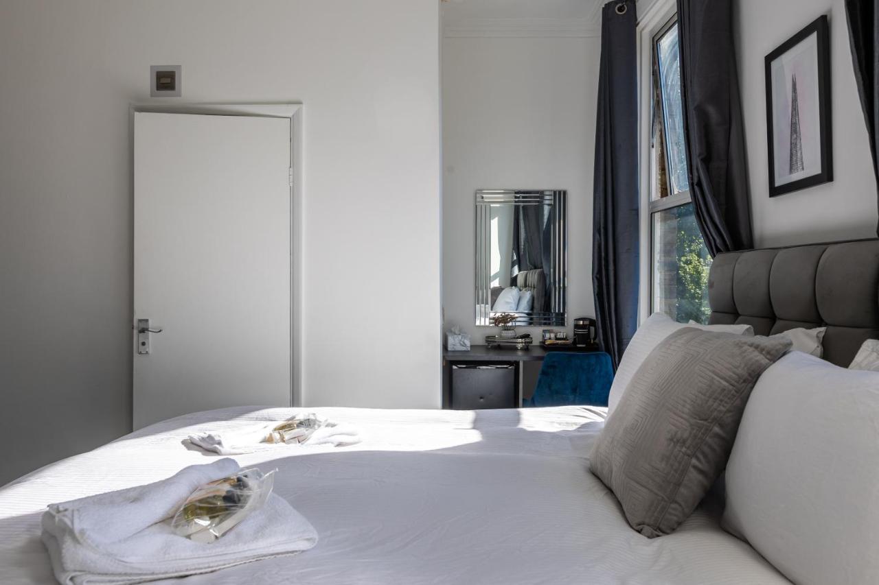 The Finsbury *