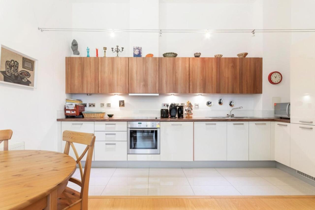 Beautiful 1 Bedroom In Shepherd's Bush Apartment