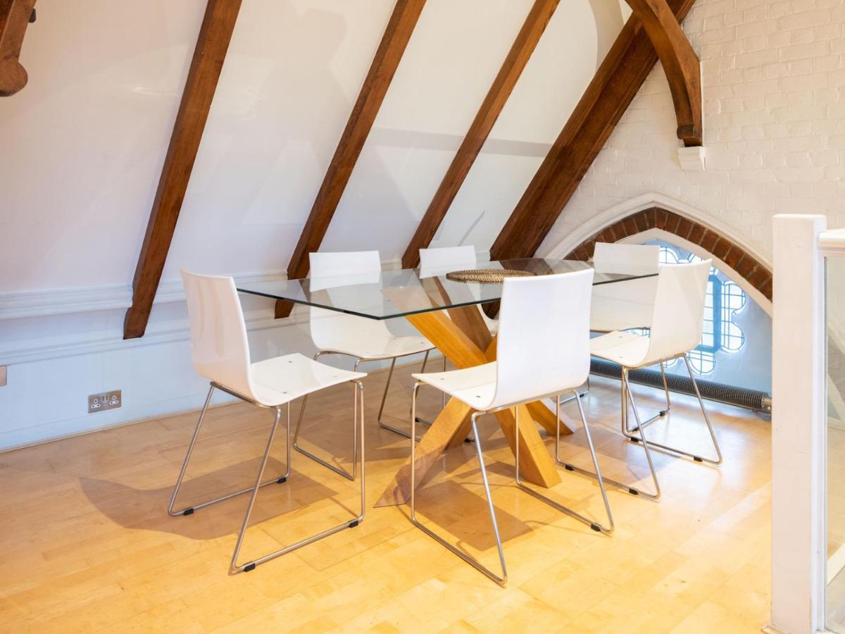Pass The Keys Beautiful Spacious 2-bed In Converted Church * London