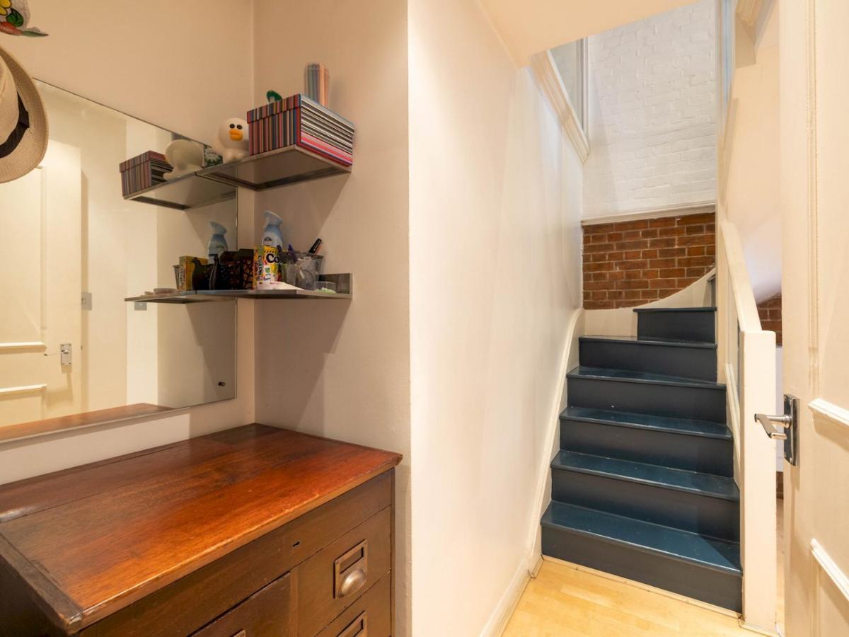 Apartment Pass The Keys Beautiful Spacious 2-bed In Converted Church