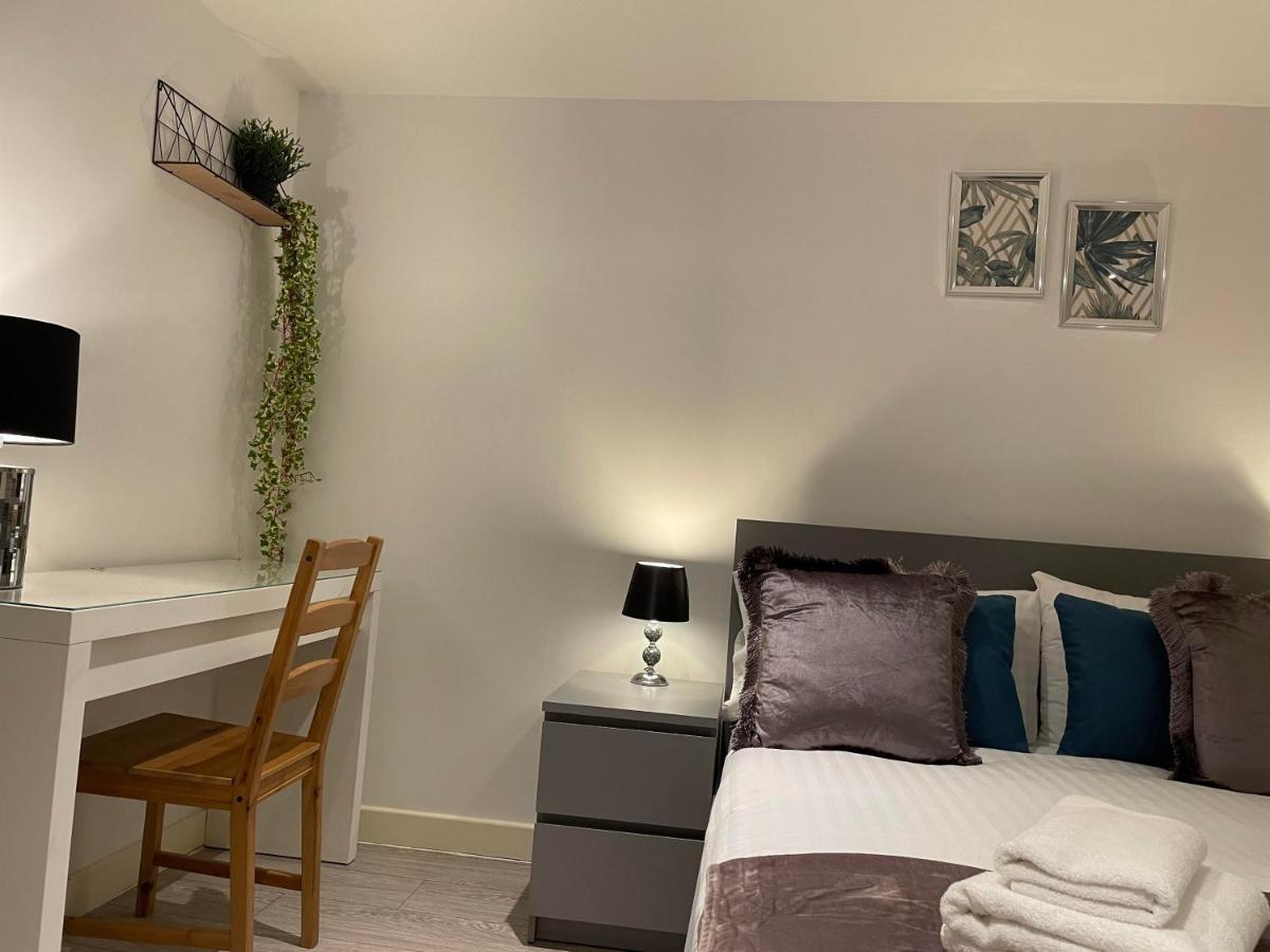 City Airport Serviced Apartment