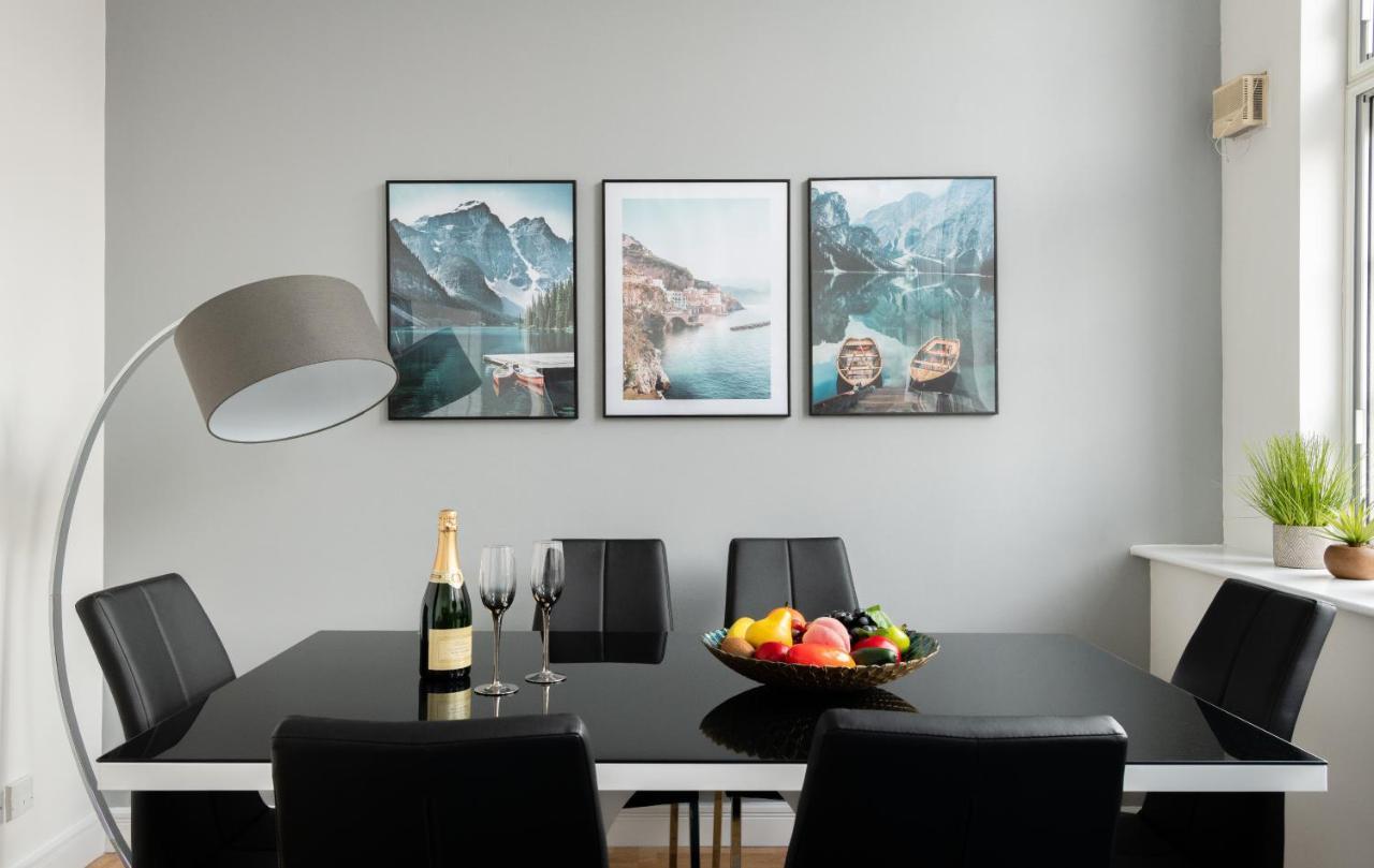Modern And Spacious 3 Bed Next To The Shard Apartment London