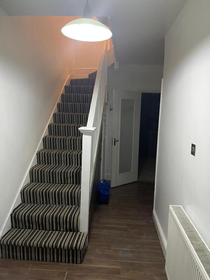 Double Room London Wembley For Rent