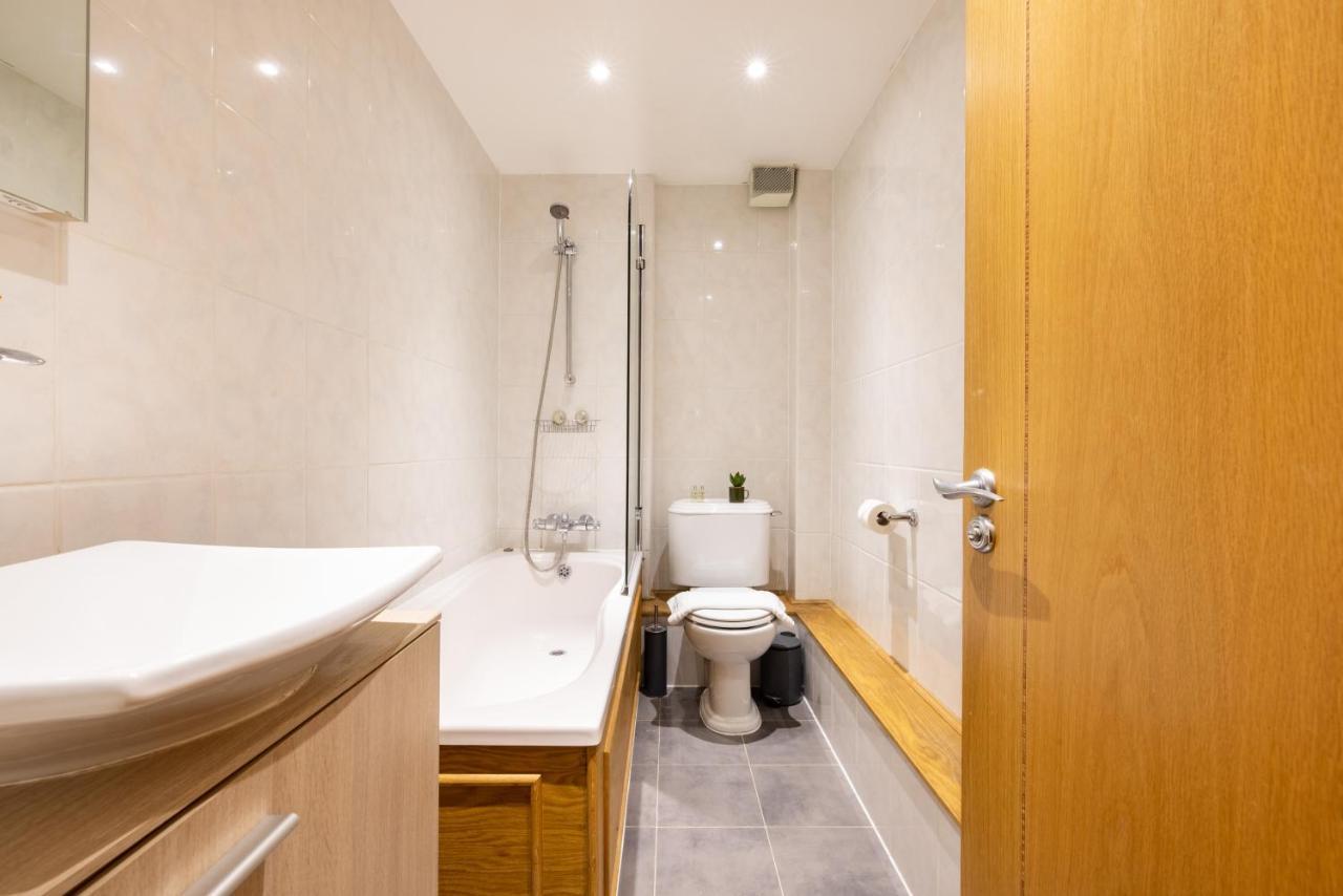 The Bermondsey Flat Apartment *