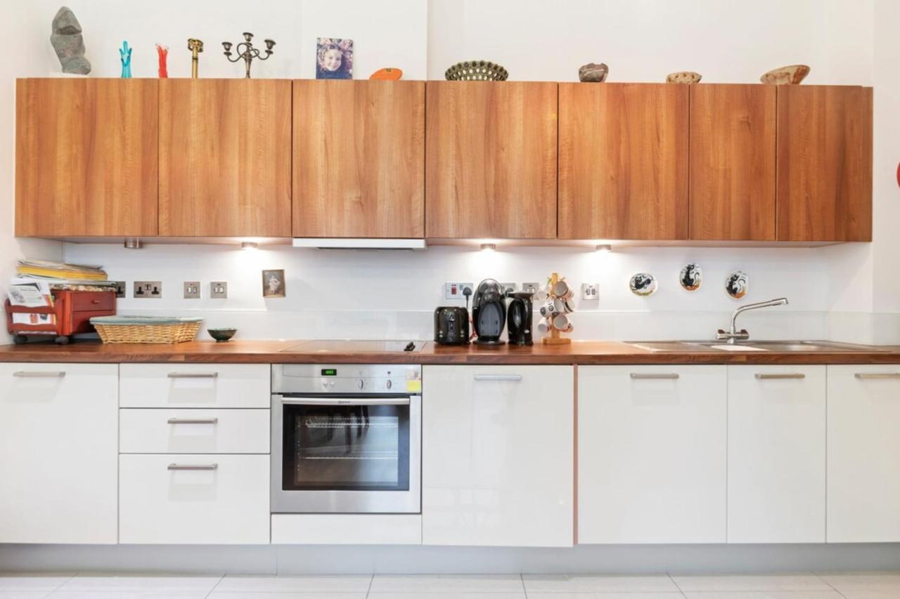 Beautiful 1 Bedroom In Shepherd's Bush * London